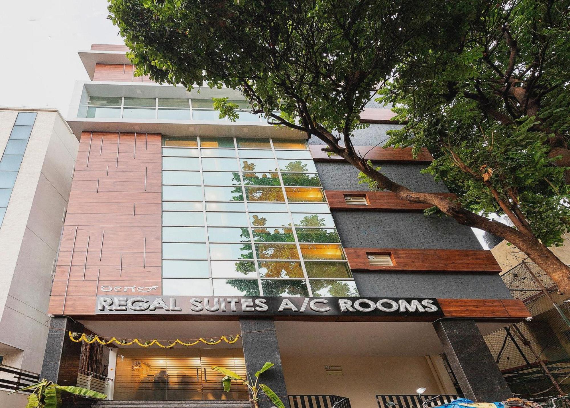 Capital O Regal Suites Bangalore Luaran gambar